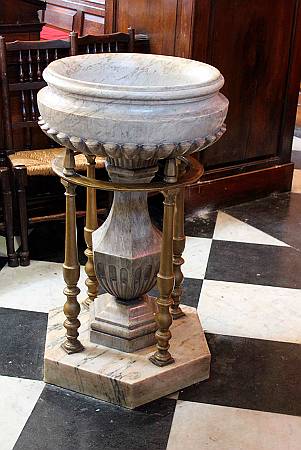 Bishopsgate - The Font